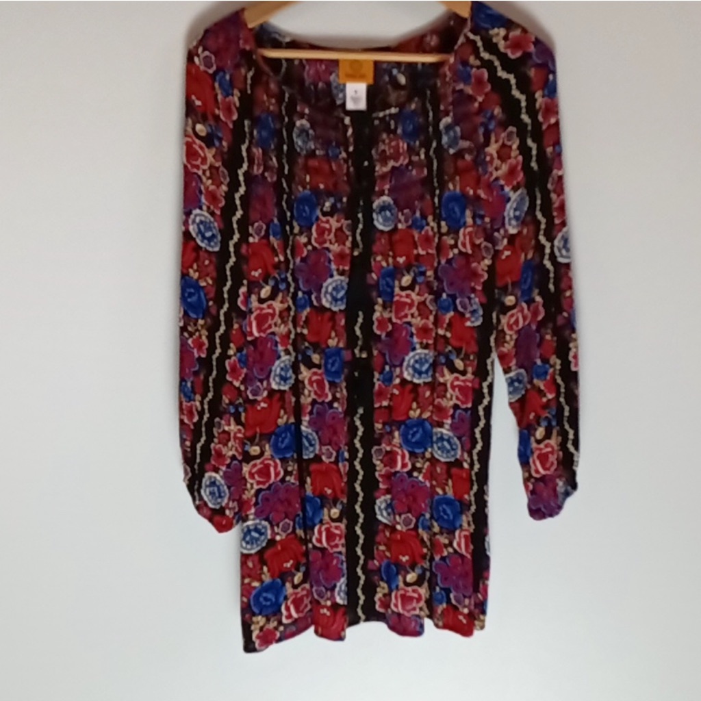 Ruby Rd. Floral Top